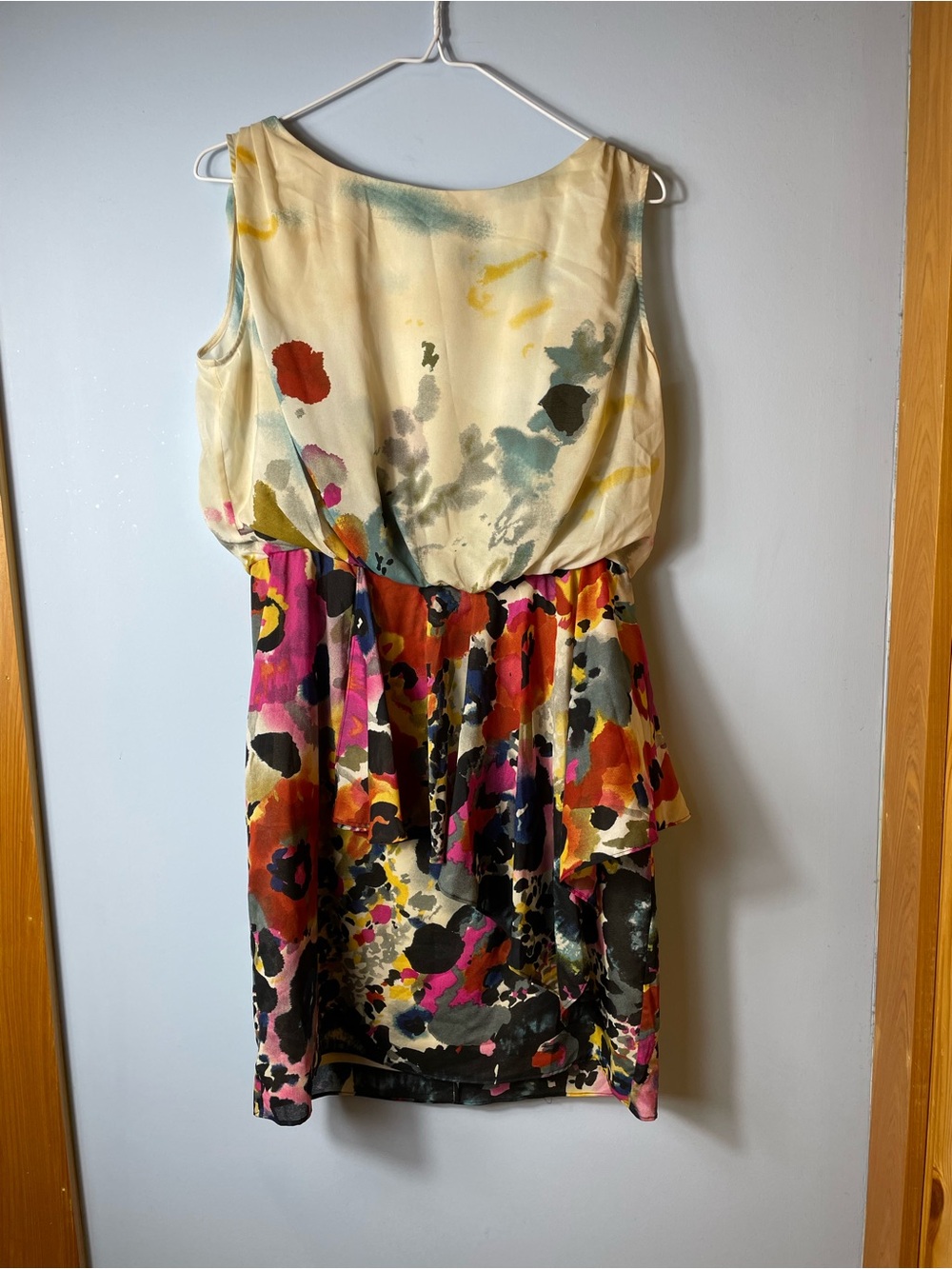Gianni Bini Colorful Abstract Print Sleeveless Dress